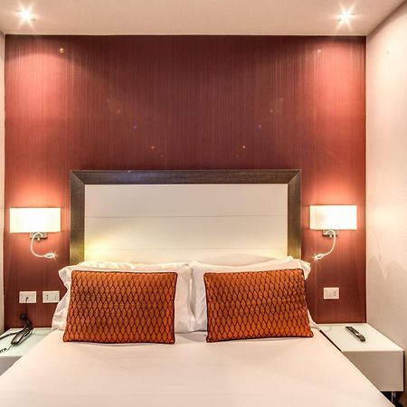 Mz Hotel โรม ภายนอก รูปภาพ