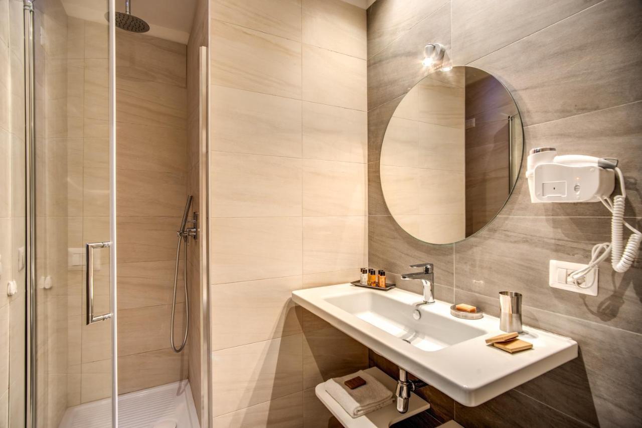 Mz Hotel โรม ภายนอก รูปภาพ