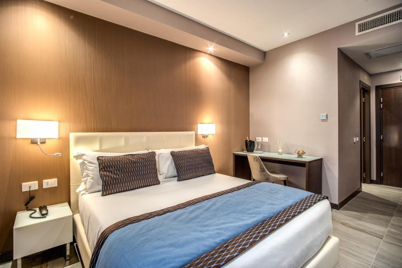 Mz Hotel โรม ภายนอก รูปภาพ