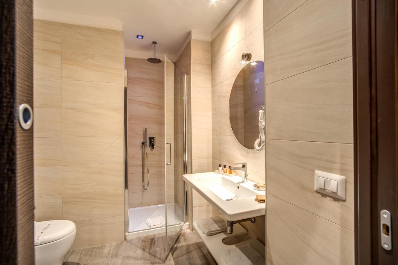 Mz Hotel โรม ภายนอก รูปภาพ